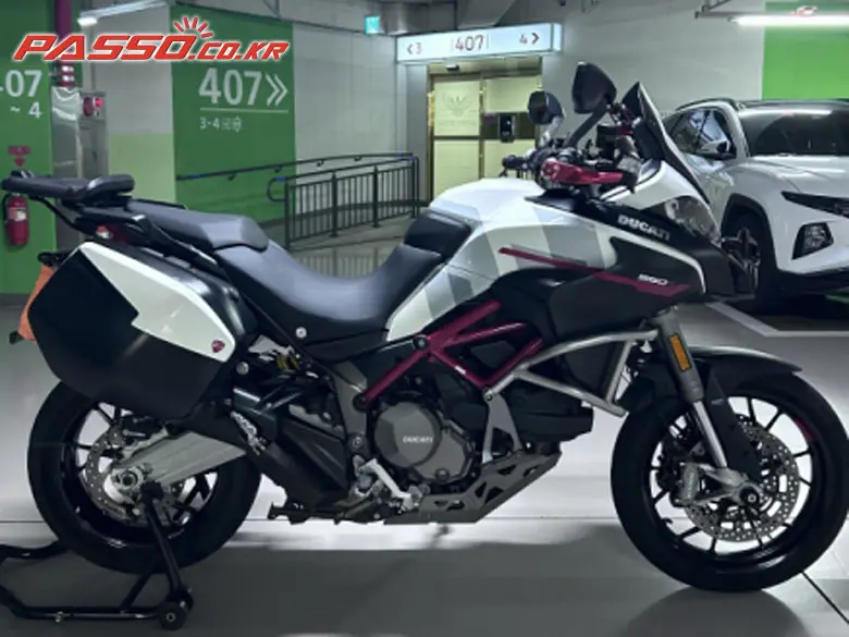 Ducati Multistrada 950 S