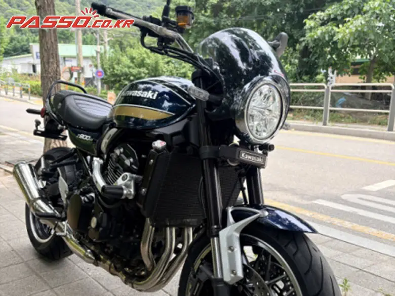 Kawasaki Z 900 RS ABS