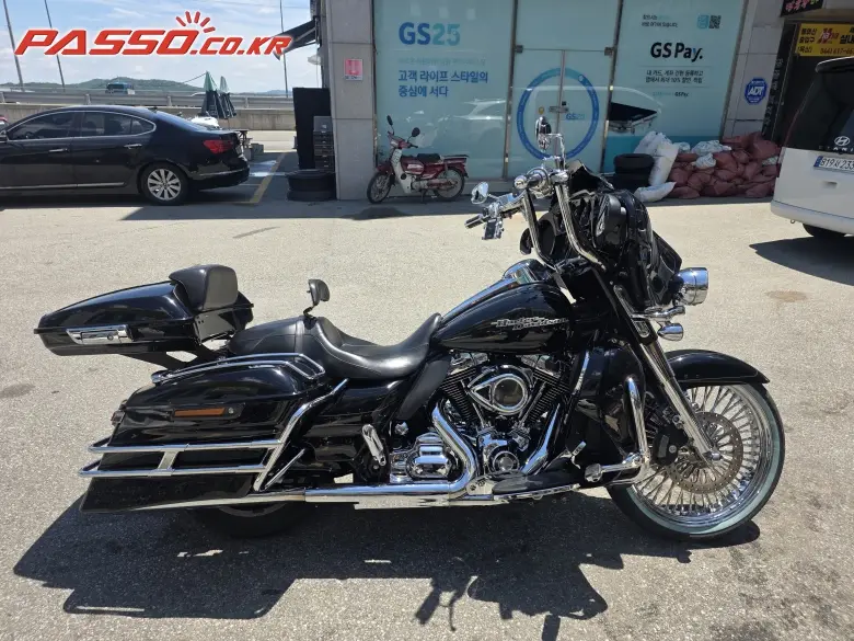 Harley-Davidson Street Glide