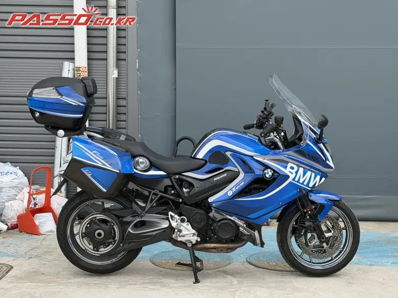 BMW F 800 GT