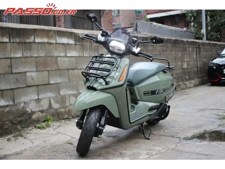 Lambretta X 300