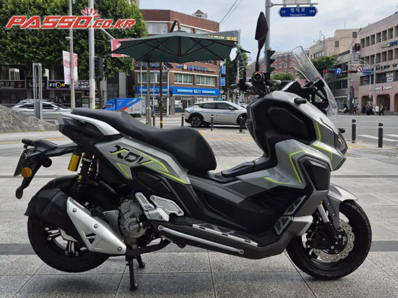 Keeway Vieste XDV 300