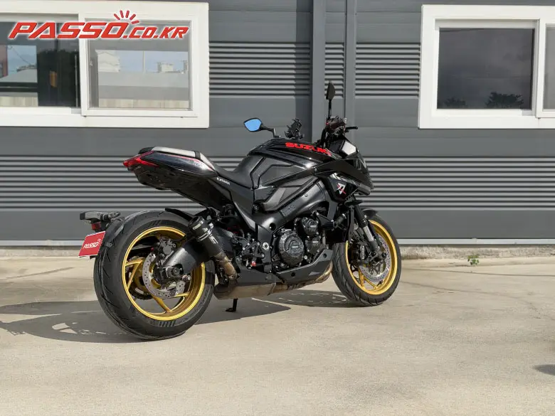 Suzuki GSX S 1000