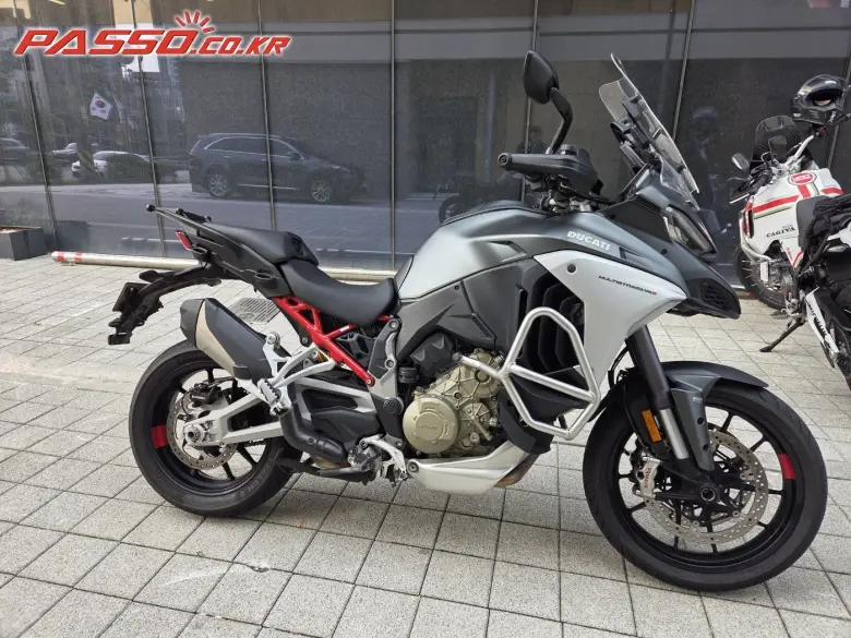 Ducati Multistrada V4 S
