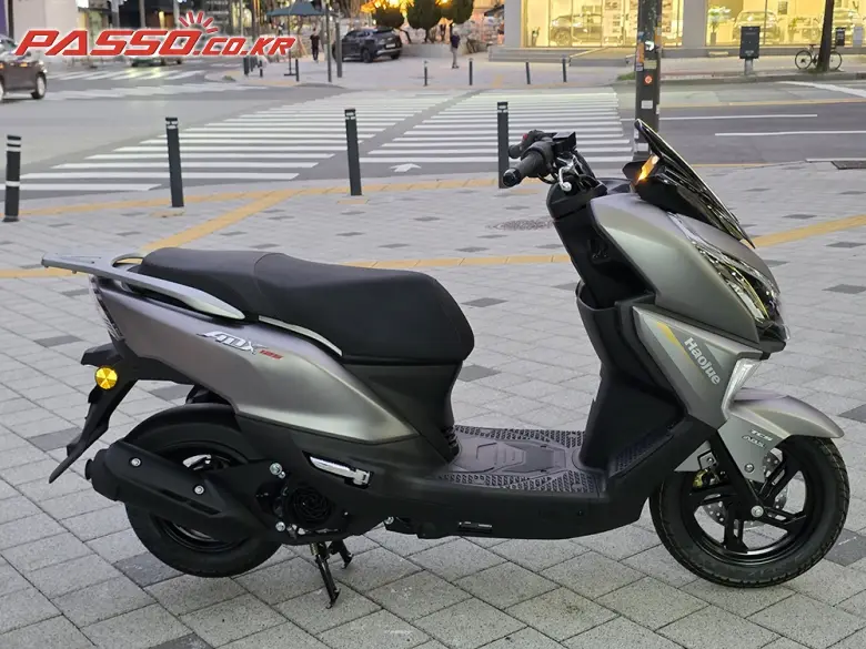 Hawse ADX 125