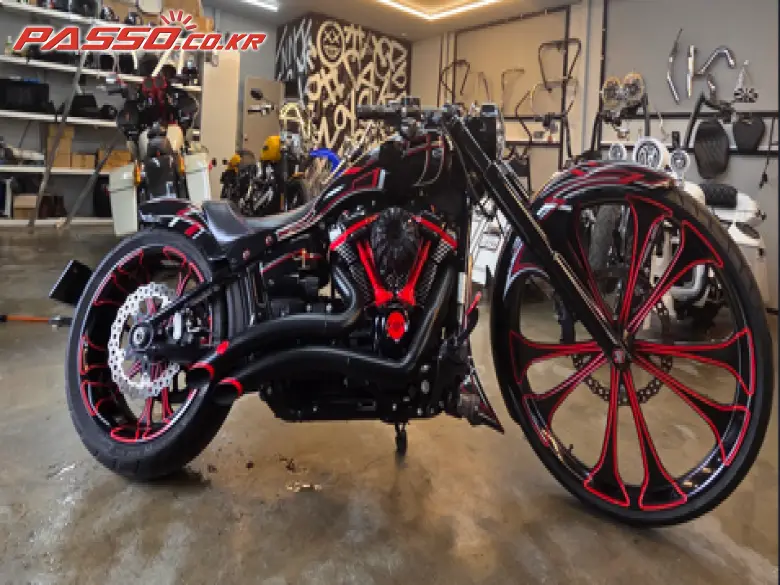 Harley-Davidson Breakout 114