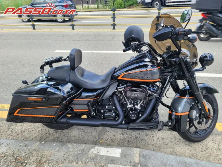 Harley-Davidson Road King Special