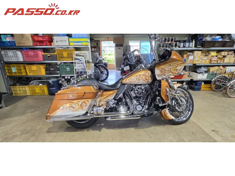Harley-Davidson Road Glide Custom