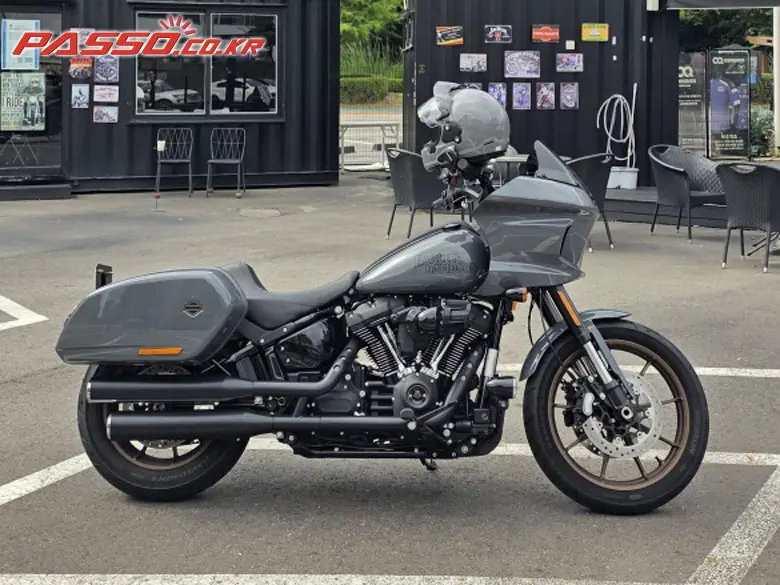 Harley-Davidson Low Rider ST