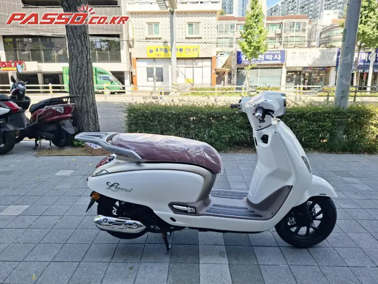 DNA Motors / Daelim Rumi 125