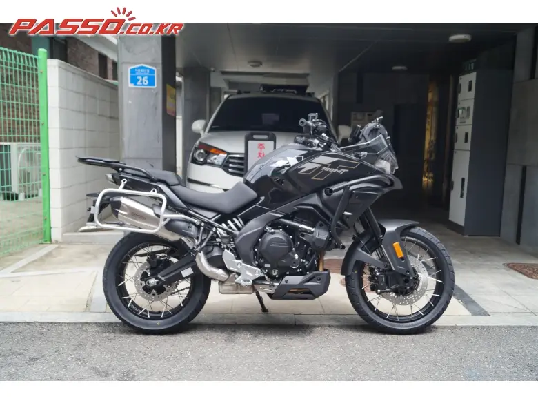 CFMoto 700 MT