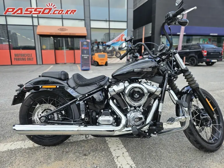 Harley-Davidson Street Bob 117