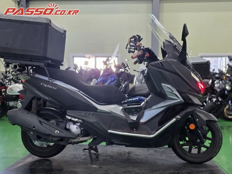 SYM Cruisym 300 ABS