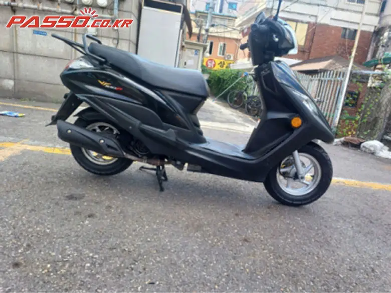DNA Motors / Daelim VF 100 P