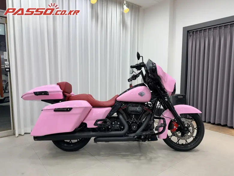Harley-Davidson Street Glide Special