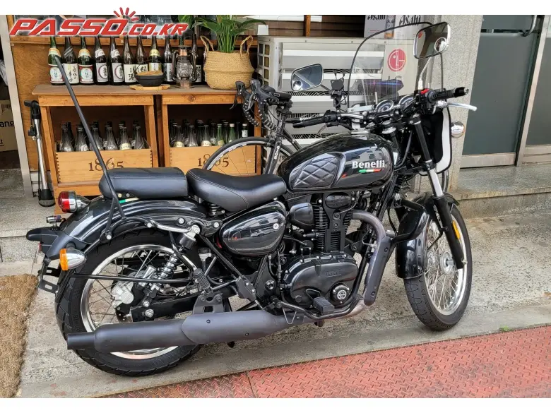Benelli Imperiale 400 ABS