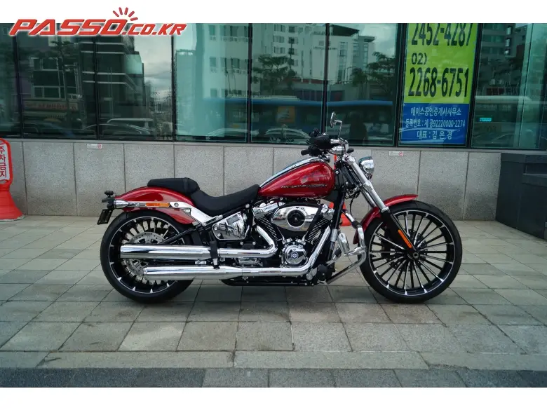Harley-Davidson Breakout 117