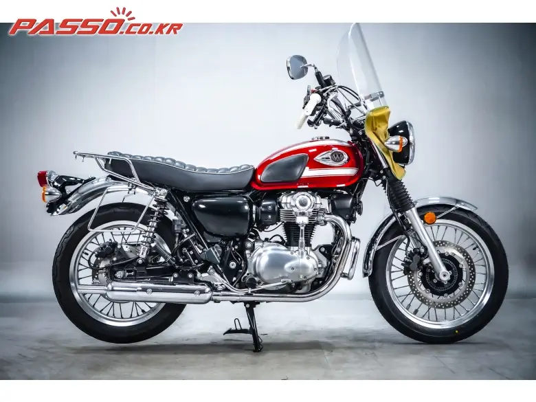 Kawasaki W 800