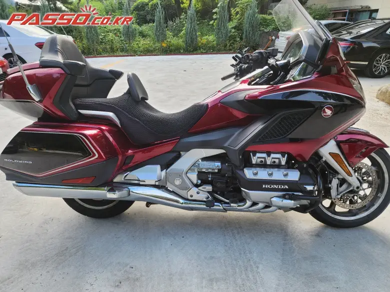 Honda Gold Wing Tour DCT Airbag