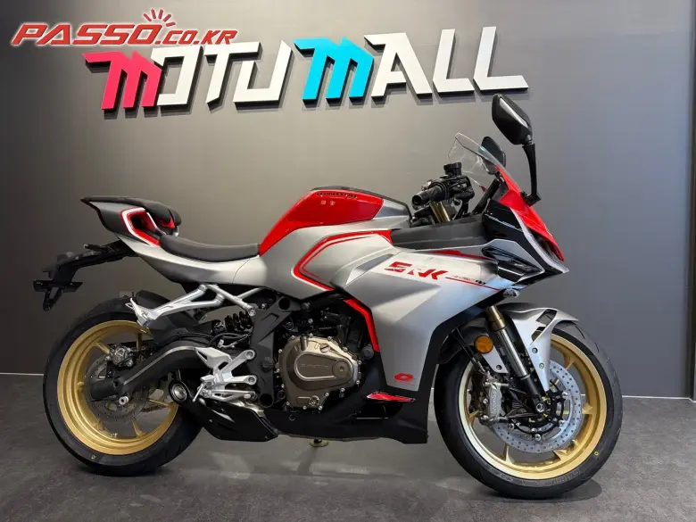QJMotor SRK 421 RR