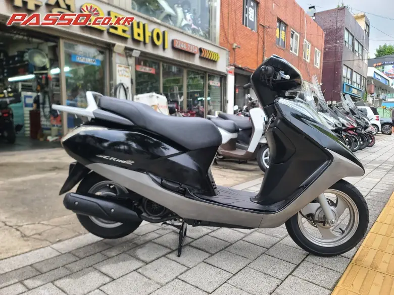 Honda SCR 110 α