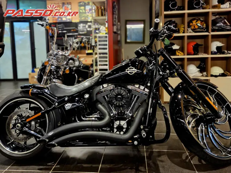 Harley-Davidson Breakout