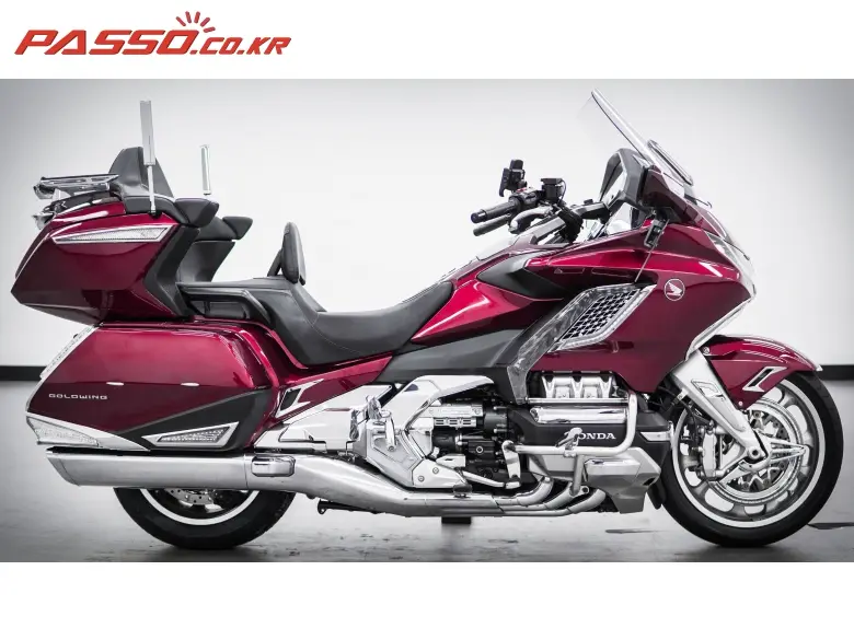 Honda Gold Wing Tour DCT Airbag