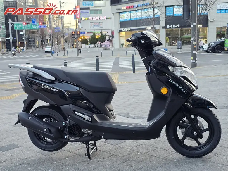 DNA Motors / Daelim VX 125