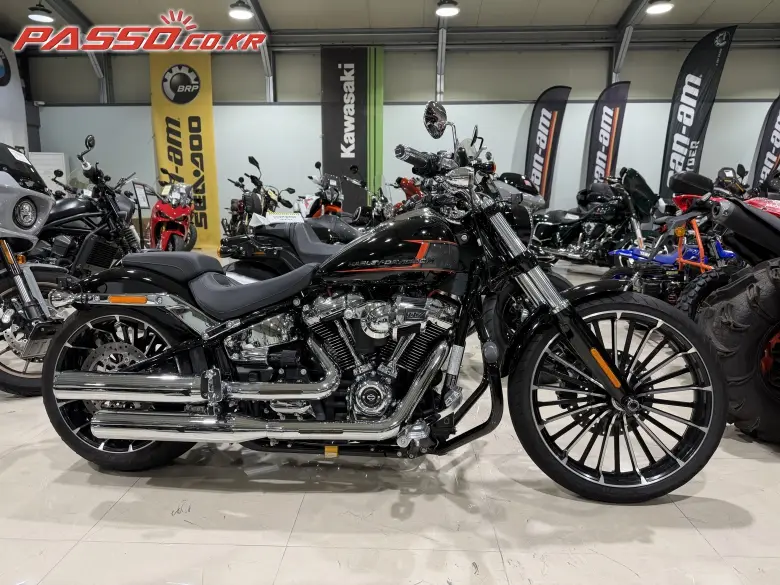 Harley-Davidson Breakout 117