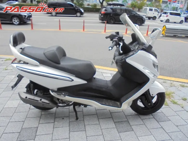 SYM Voyager 125 EFI
