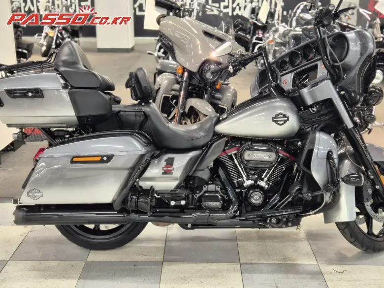 Harley-Davidson CVO Limited