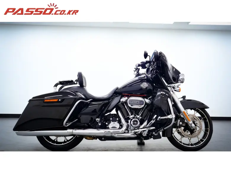 Harley-Davidson Street Glide Special