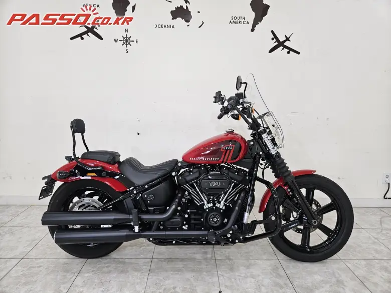 Harley-Davidson Street Bob 114
