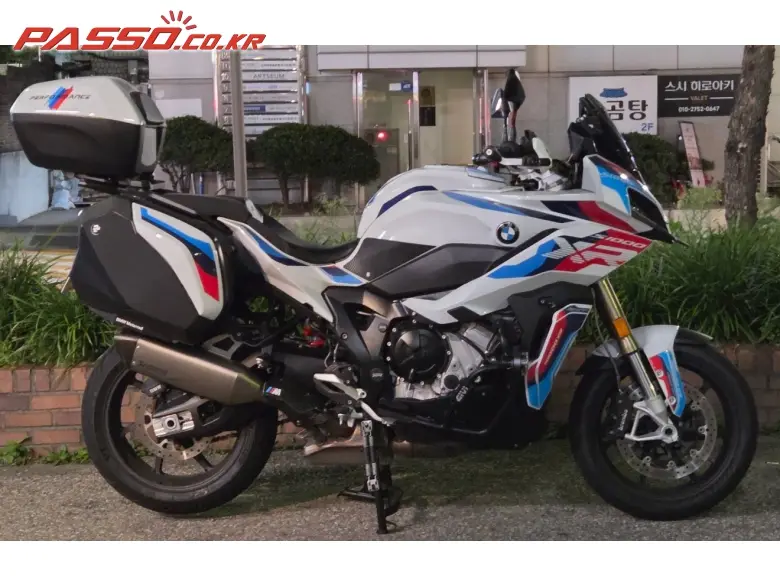 BMW S 1000 XR