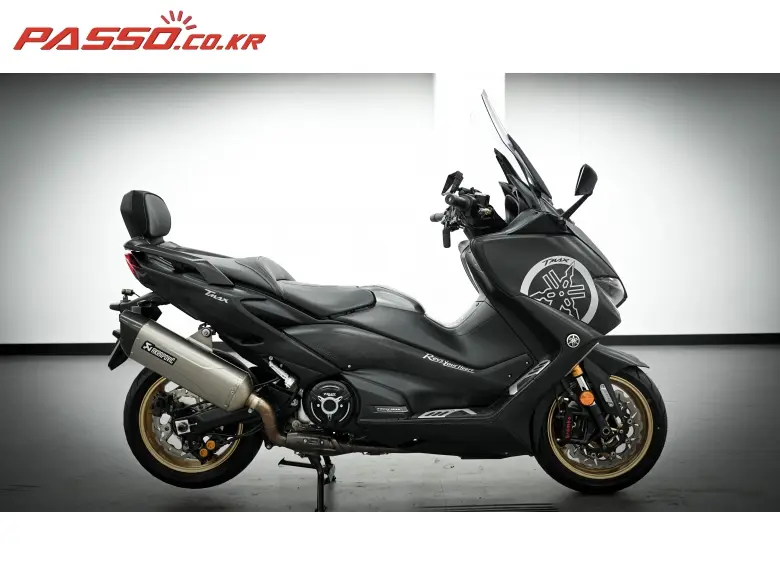 Yamaha TMAX 560