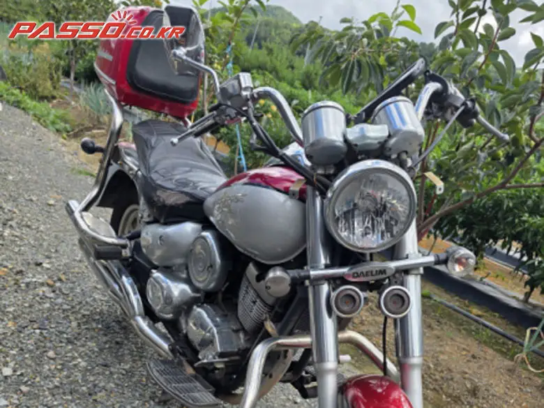 DNA Motors / Daelim Daystar 125
