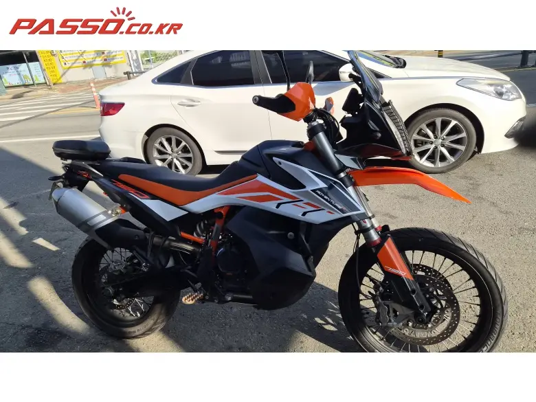 KTM 790 Adventure R