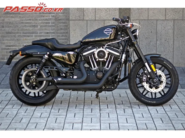 Harley-Davidson Sportster 1200 Roadster