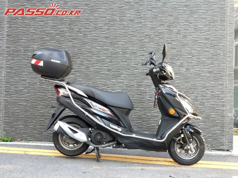 DNA Motors / Daelim VD 125