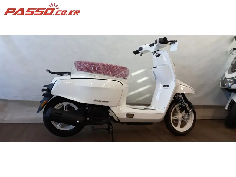 Keeway Flora 125