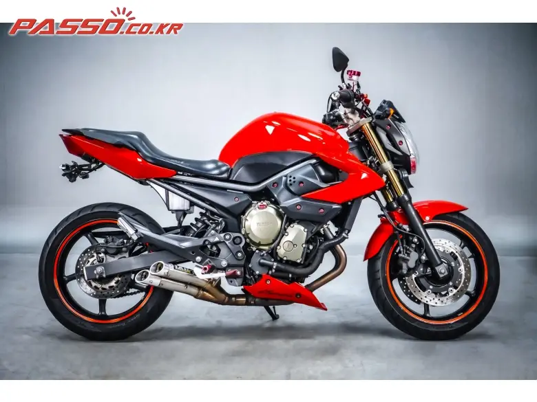 Yamaha Fazer 600