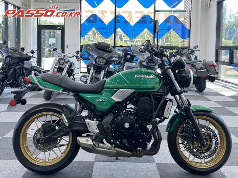 Kawasaki Z 650 RS ABS