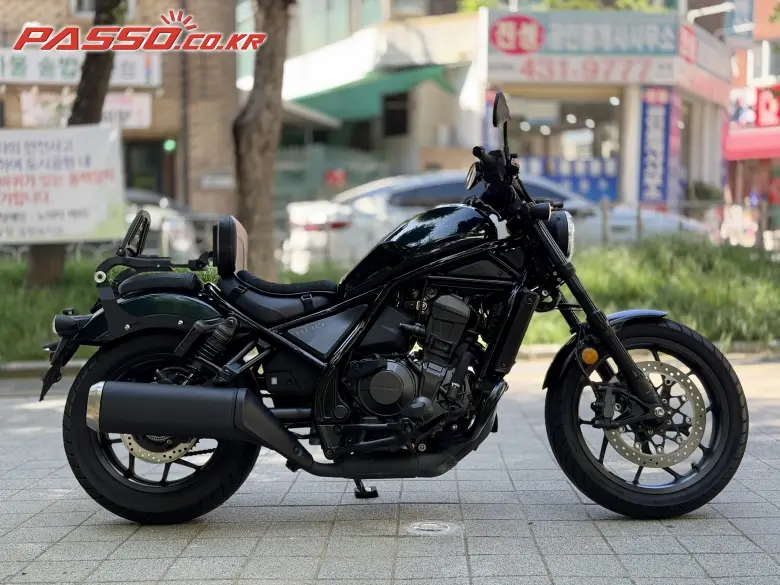 Honda Rebel 1100 MT