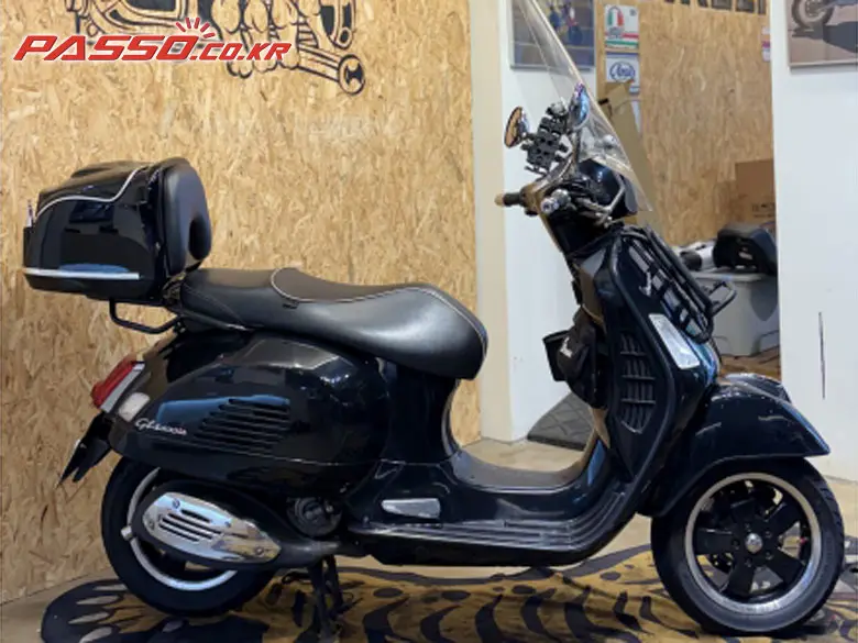 Vespa GTS 300