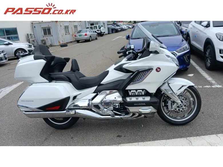Honda Gold Wing Tour DCT Airbag