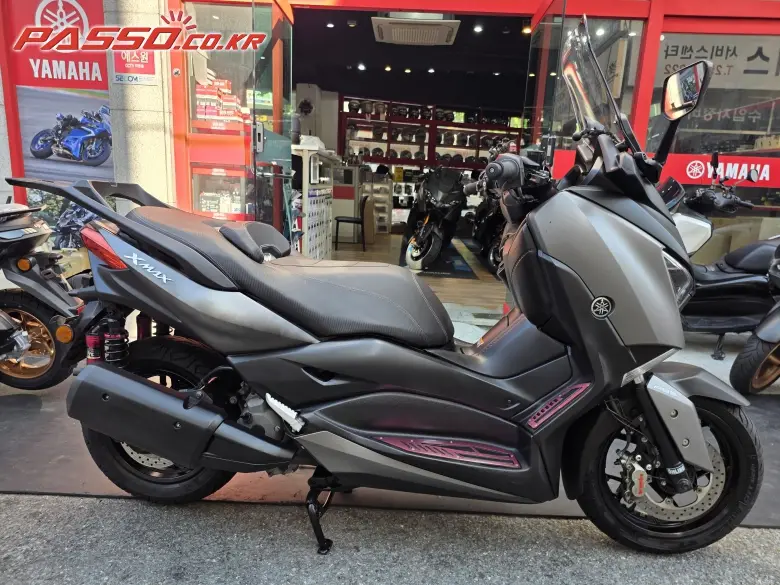 Yamaha X Max 300 ABS