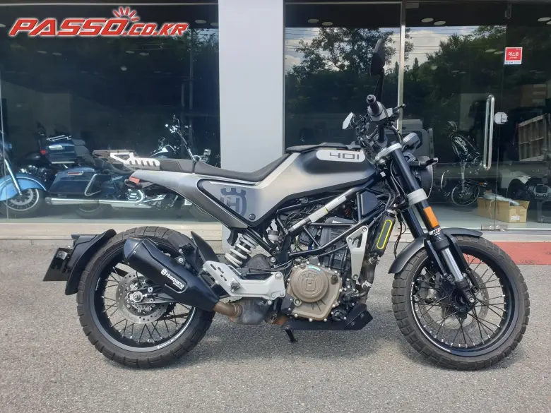 Husqvarna Svartpilen 401