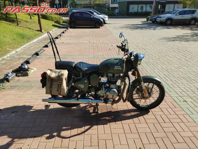 Royal Enfield Classic 500 EFI Milriteori