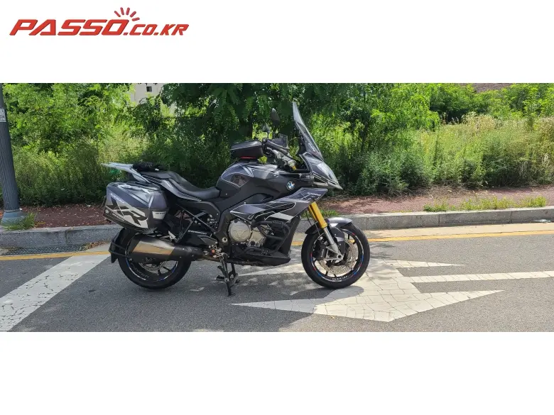 BMW S 1000 XR