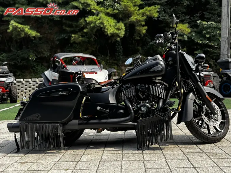 Indian Motorcycle Springfield Dark Horse